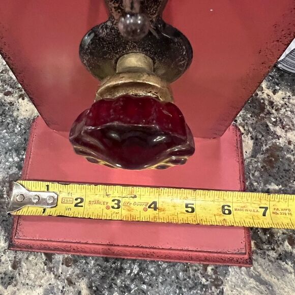 (NWT) small red shelf - Picture 5 of 6